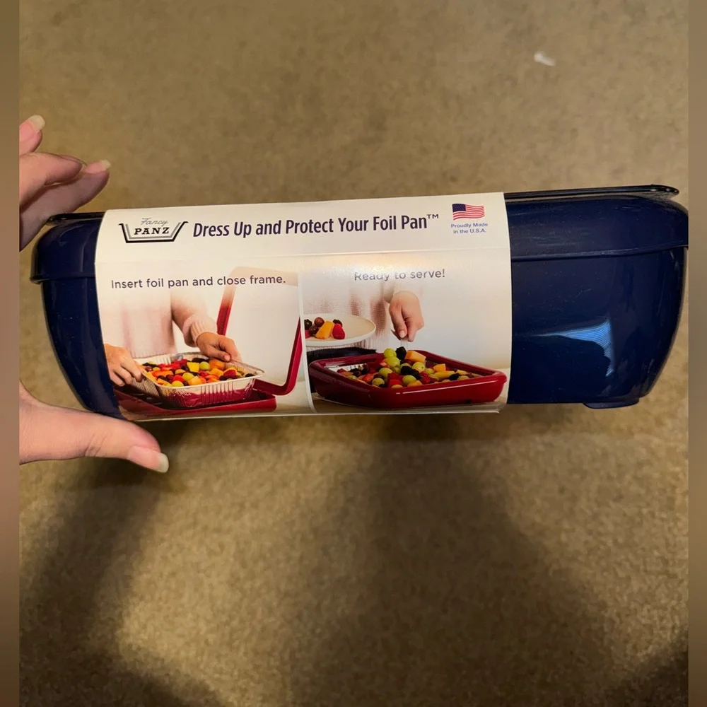 Navy fancy panz foil food insert carrier. Never used